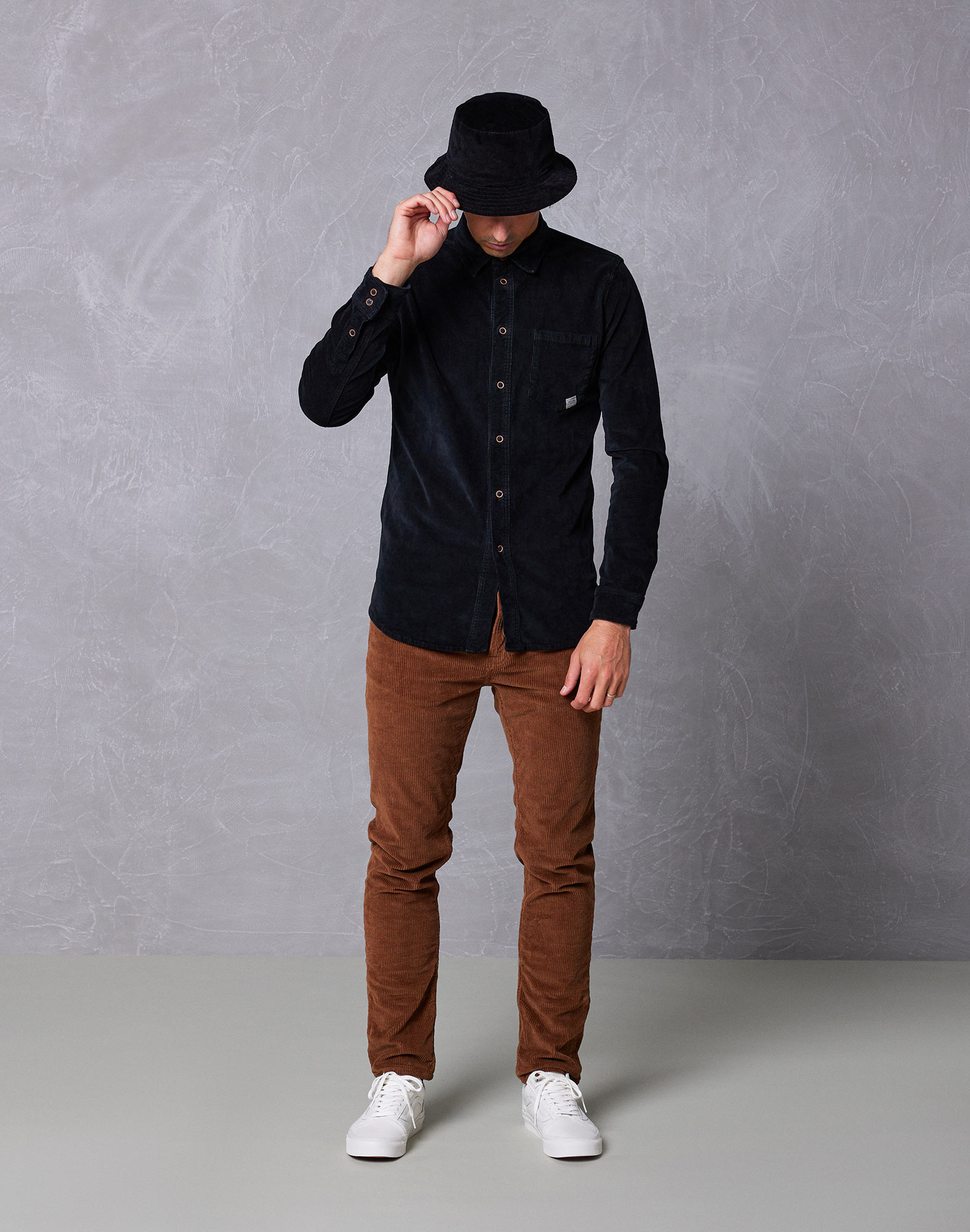 pantalon regular choco PULLIN en coton