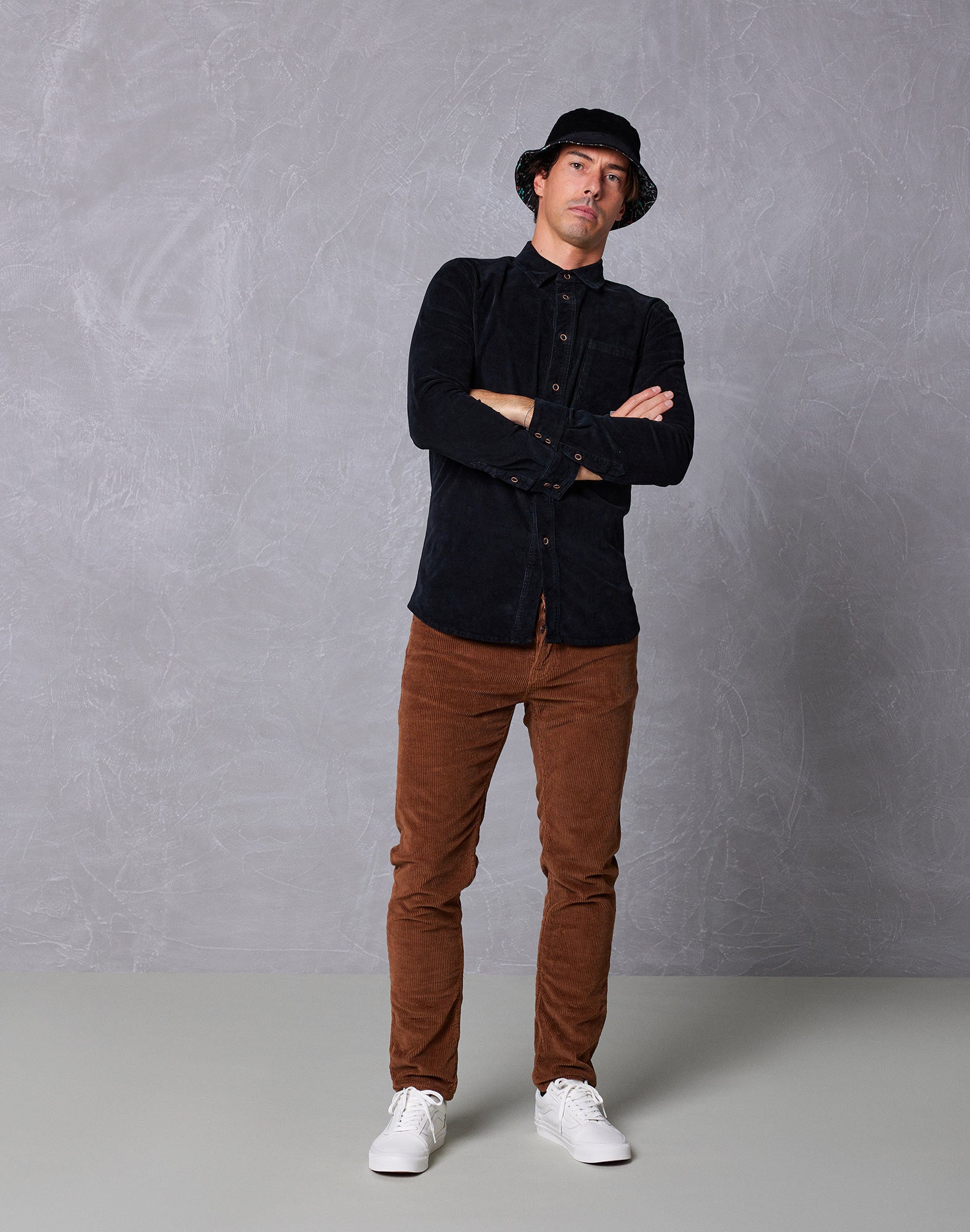 pantalon regular choco PULLIN en coton