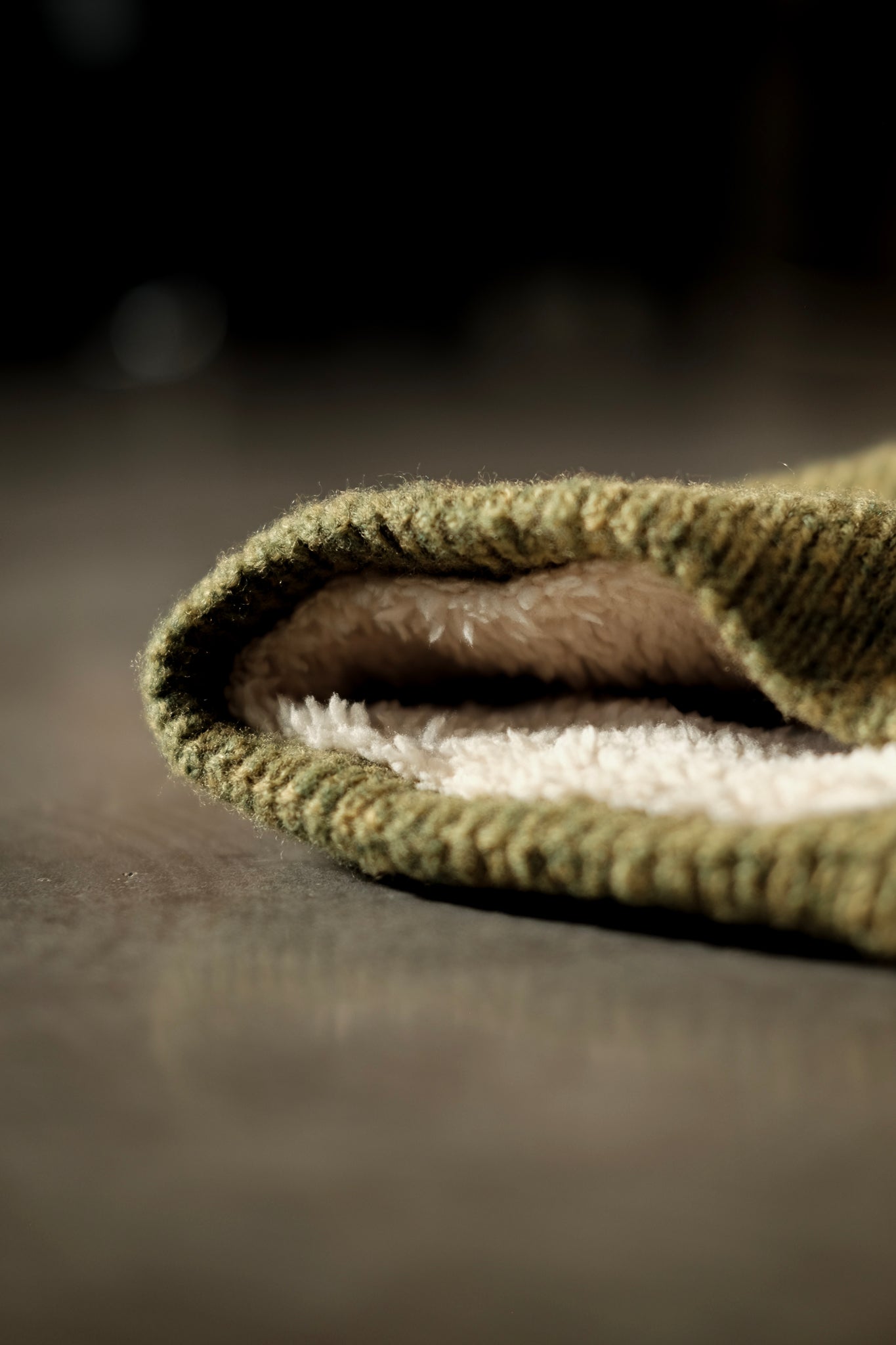 Bonnet  FLUFFLY GREEN