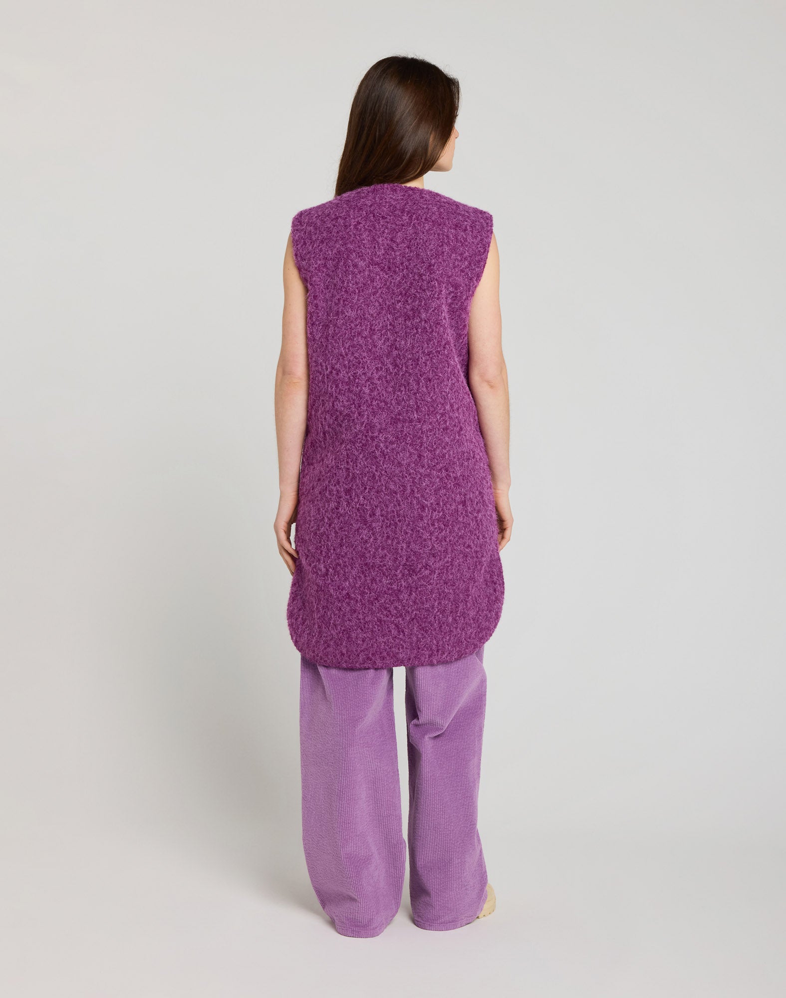 PURPLE SLEEVELESS JACKET