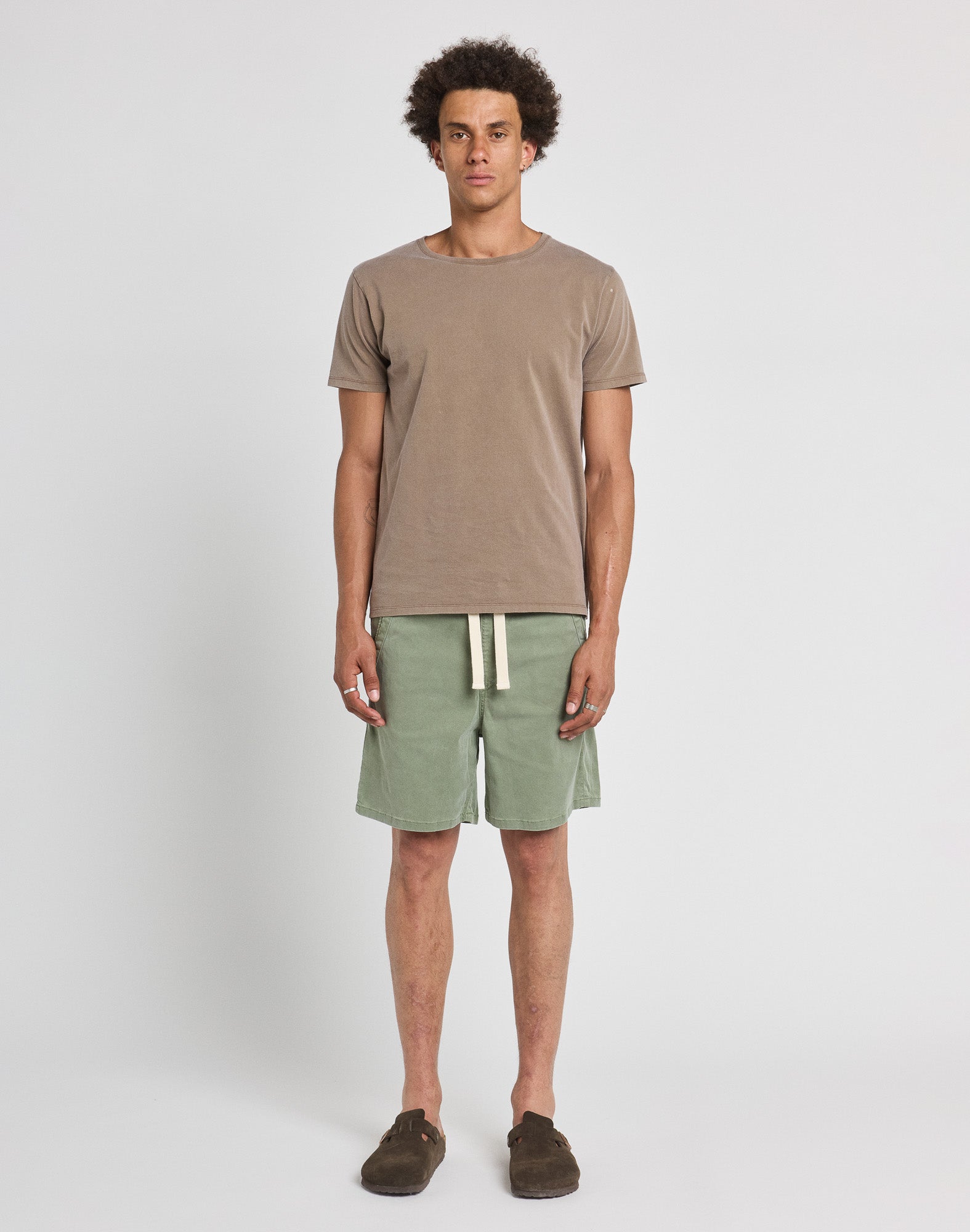 dening short beach leaf PULLIN