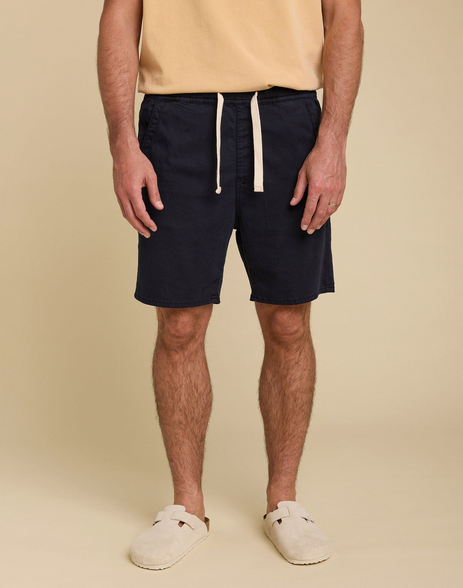 short loose uzi PULLIN en tencel