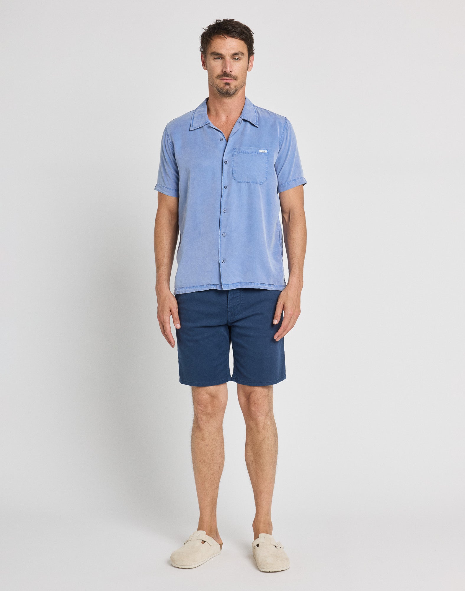 dening short chino lagon PULLIN