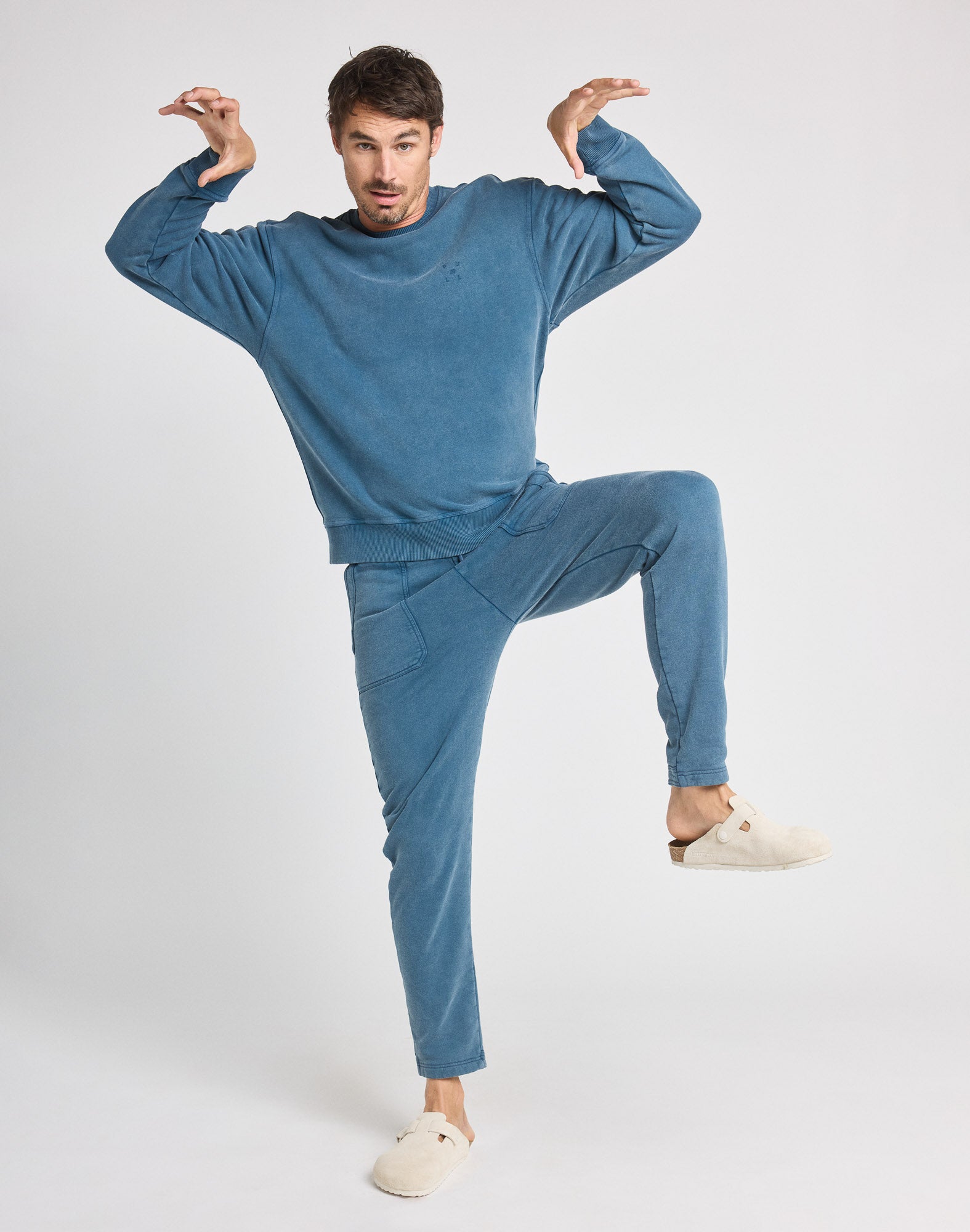 jogging loose plainnavy PULLIN