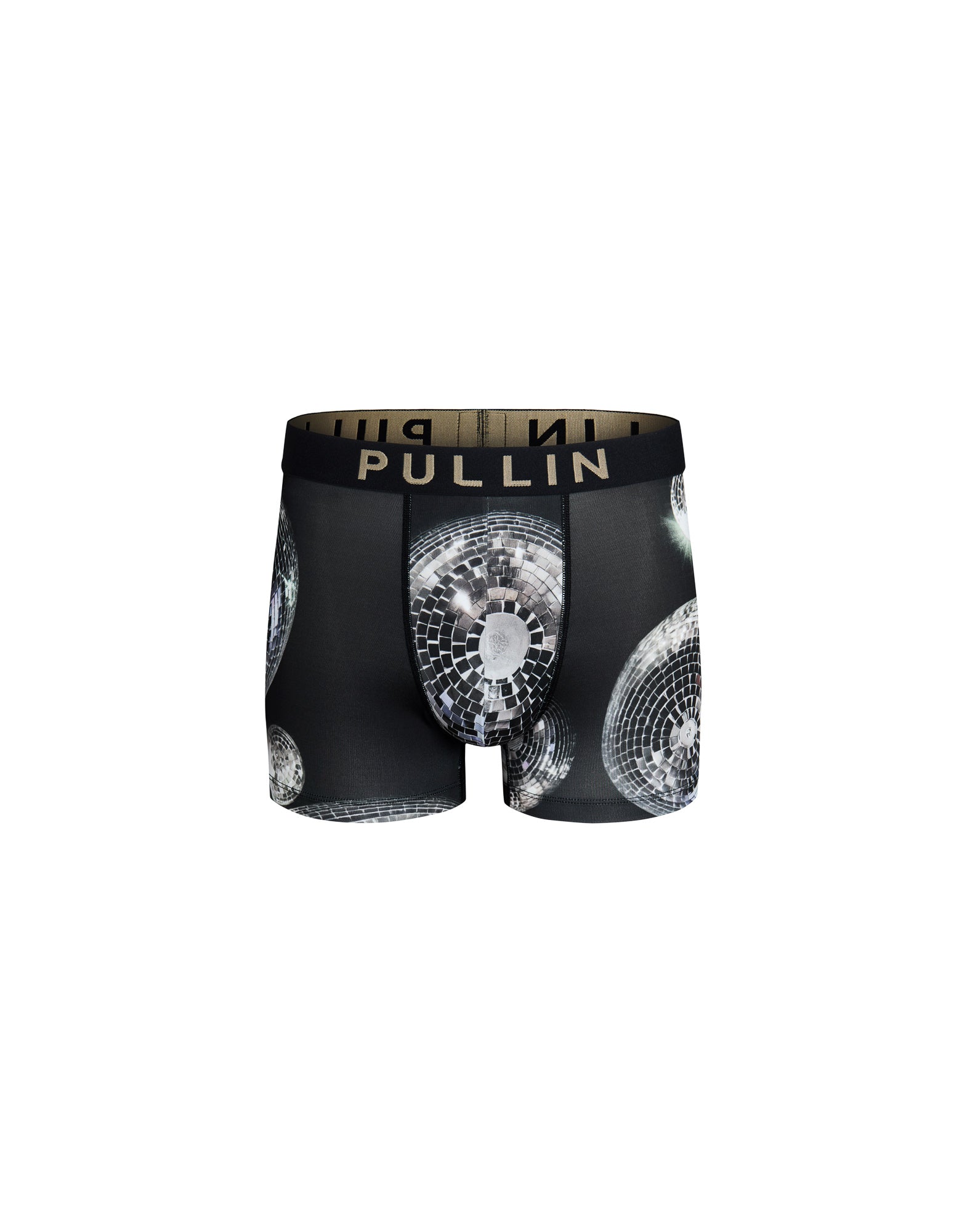 boxer court neweve PULLIN