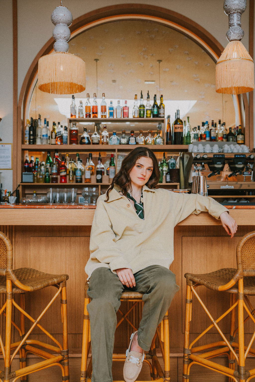 LOOSE OLIVE TROUSERS